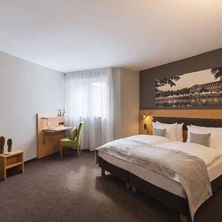 Novum Hotel Bruy Stuttgart Buitenkant foto