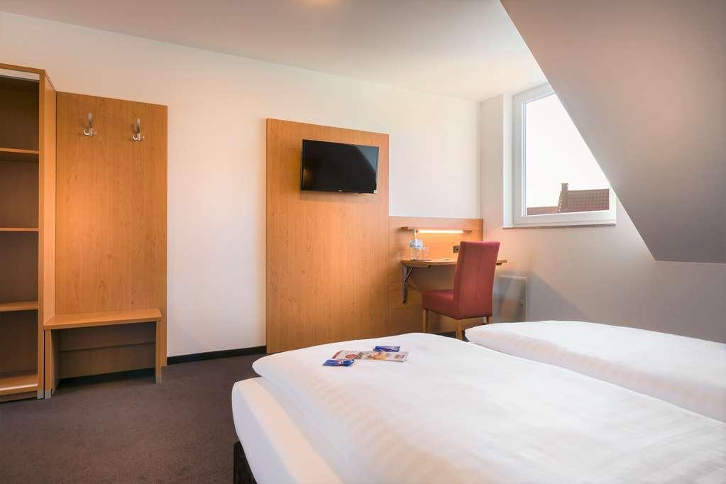Novum Hotel Bruy Stuttgart Kamer foto