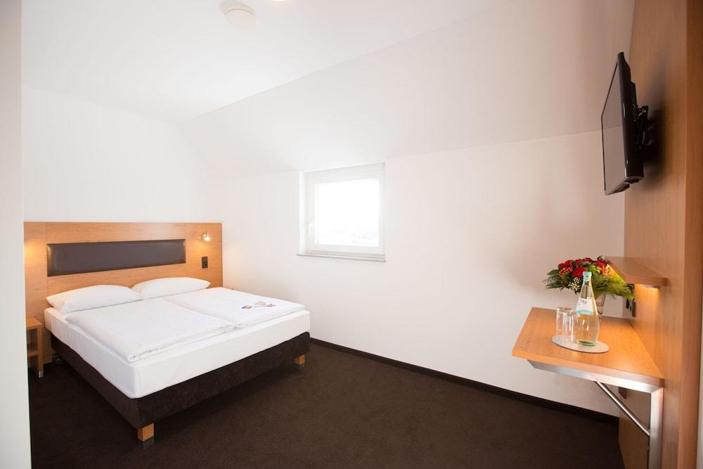 Novum Hotel Bruy Stuttgart Buitenkant foto